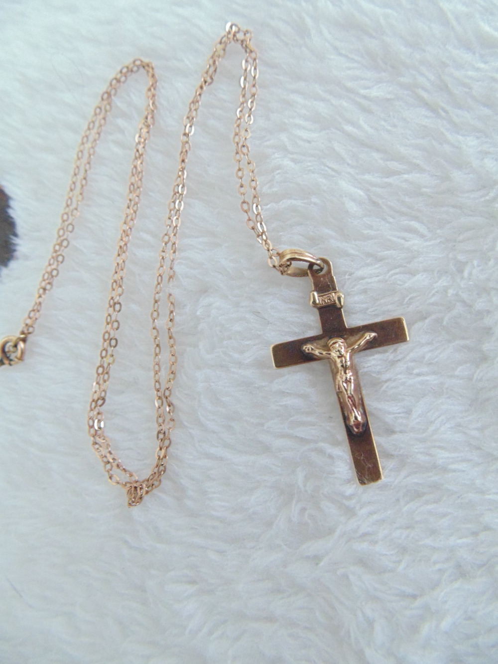 Antique Solid 10K Gold Crucifix Cross Pendant & 10K 18" Chain Dainty Necklace